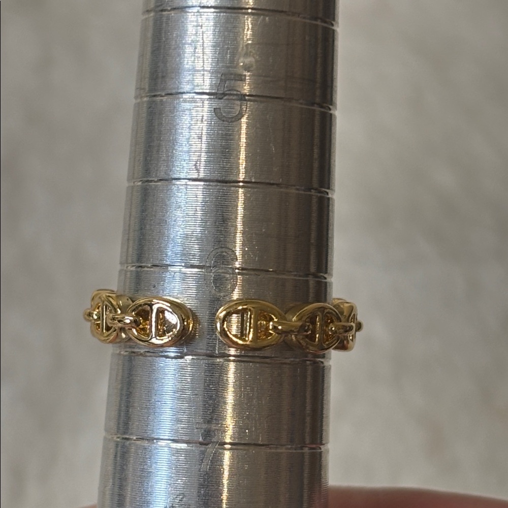 Genuine Fresh Water Pearl Gucci Link Adjustable Ring - Picture 6 of 6